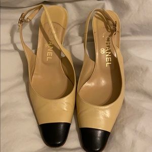 Chanel, beige-black cap toe wedges, size 38